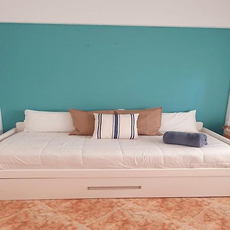 Monela Front Beach Solo Familias Playa de Gandia 外观 照片